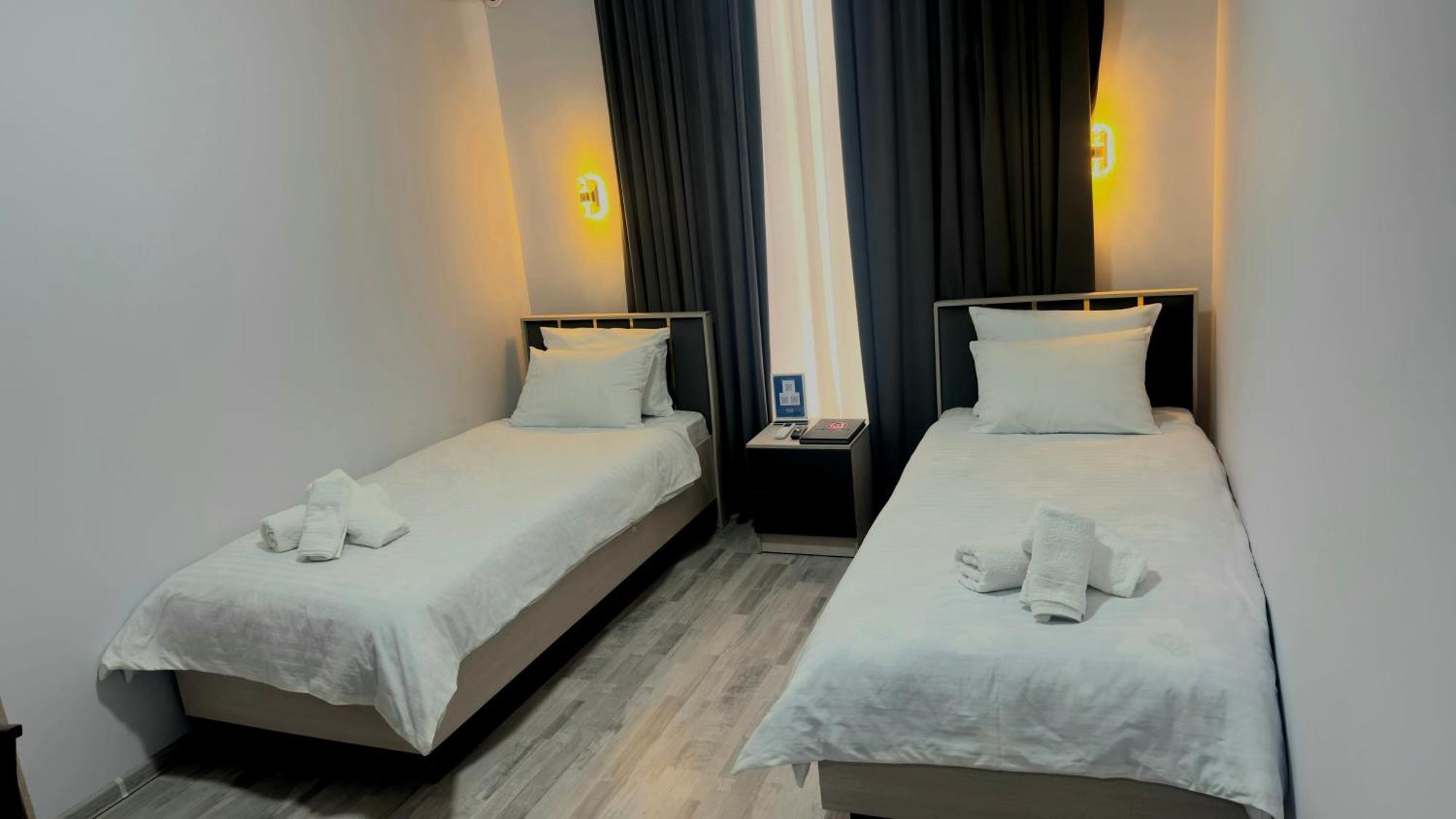 Marmar Family Restaurant And Hotel Nukus Exterior foto